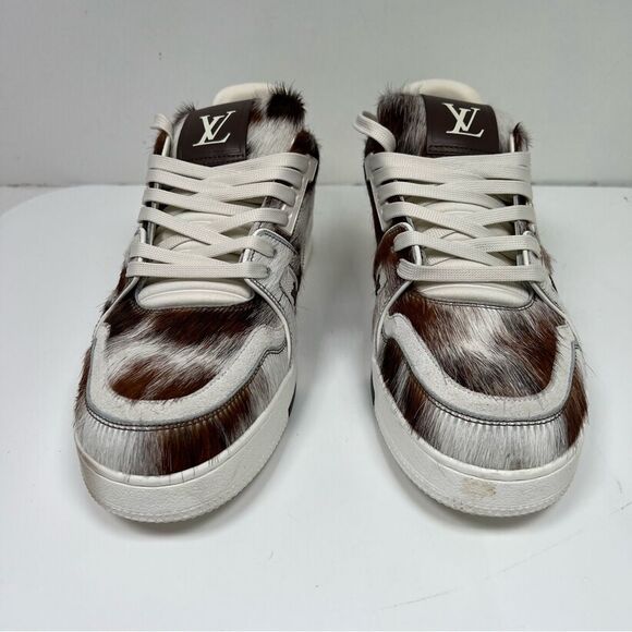 Louis Vuitton LV Trainer Sneaker in a brown pony-style calf leather Size 8 US 9 - Picture 3 of 9